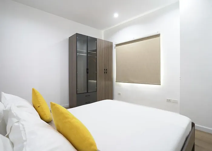 Mangrove Residences Mactan 3*