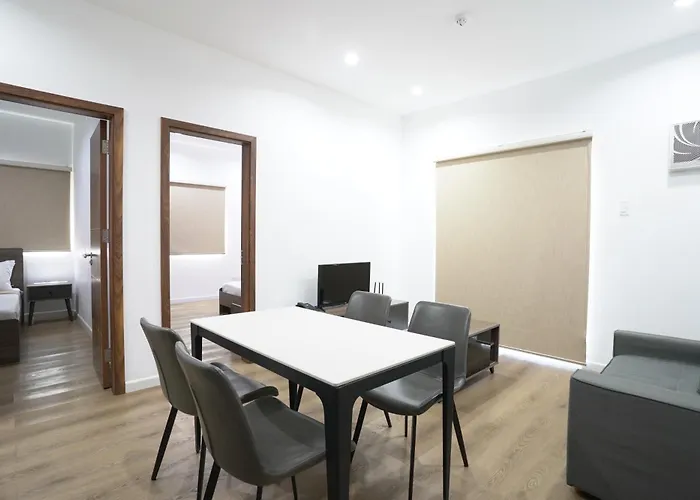 Mangrove Residences Mactan Hotel 3*