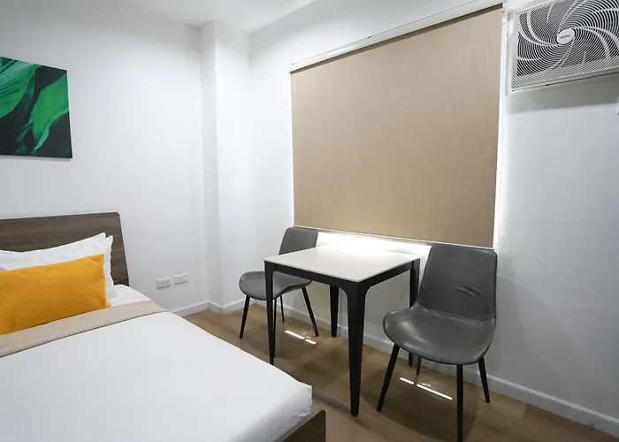 Mangrove Residences Mactan 3*